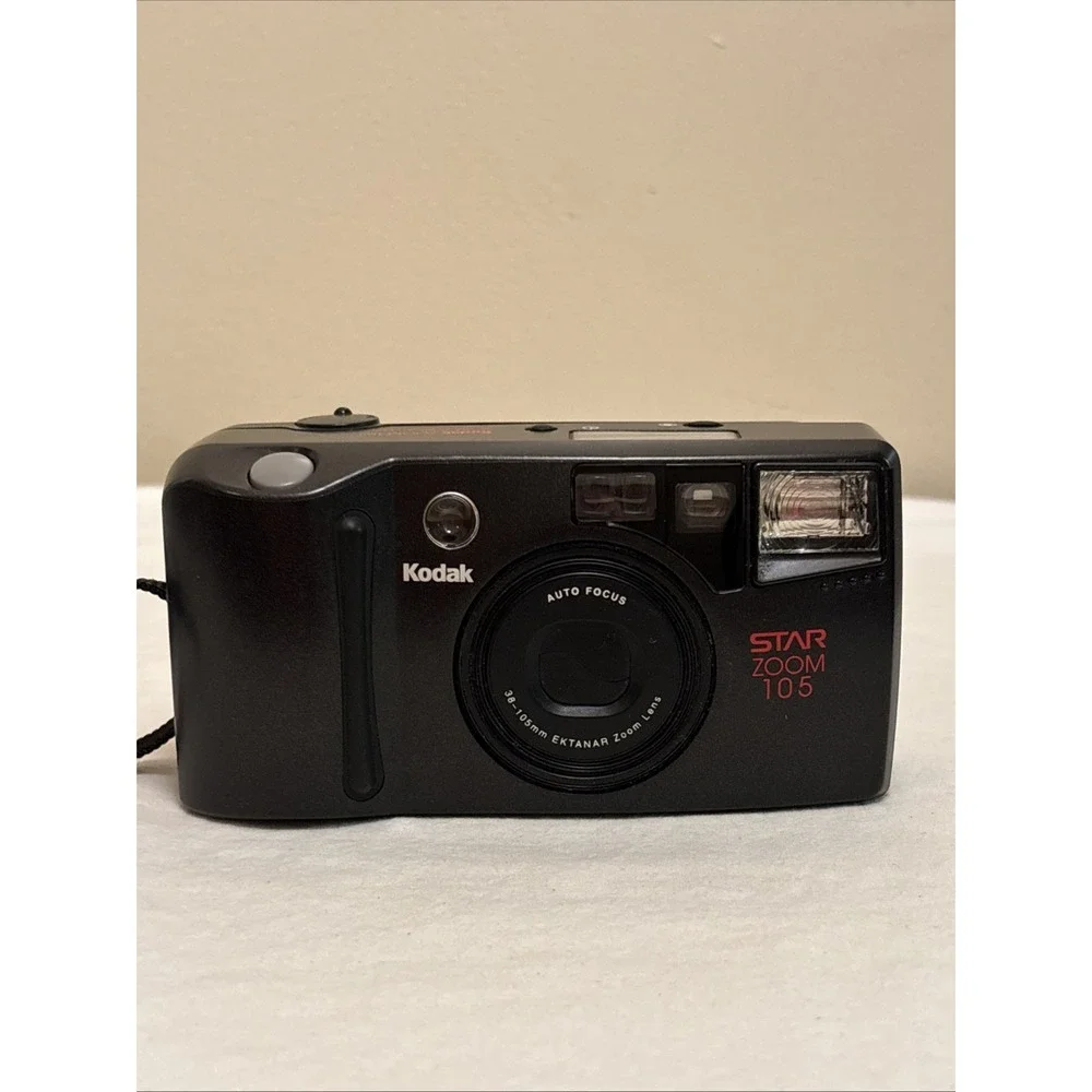 Kodak Star Zoom 105 35mm Film Camera Black 38-105mm Ektanar Lens Vintage